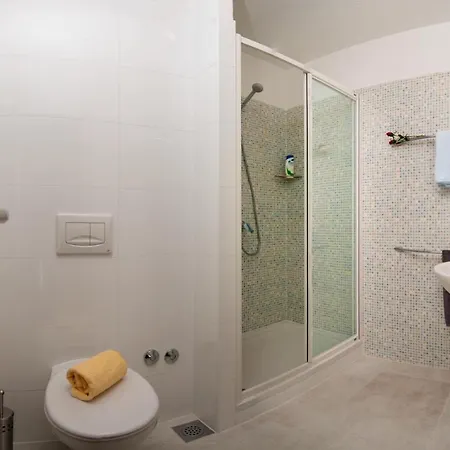 Apartament Rozac *